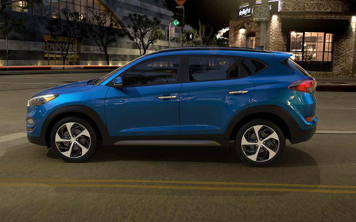 Hyundai Tucson SE 2016 SUV Drive